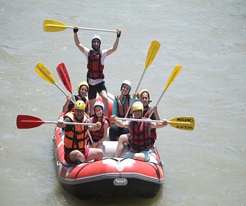 düzcede rafting yapanlar